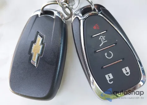 2018 Chevrolet Equinox Premier from USA, damaged, VIN 2GNAXVEVXJ6104478